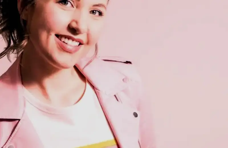 Taylor Tomlinson
