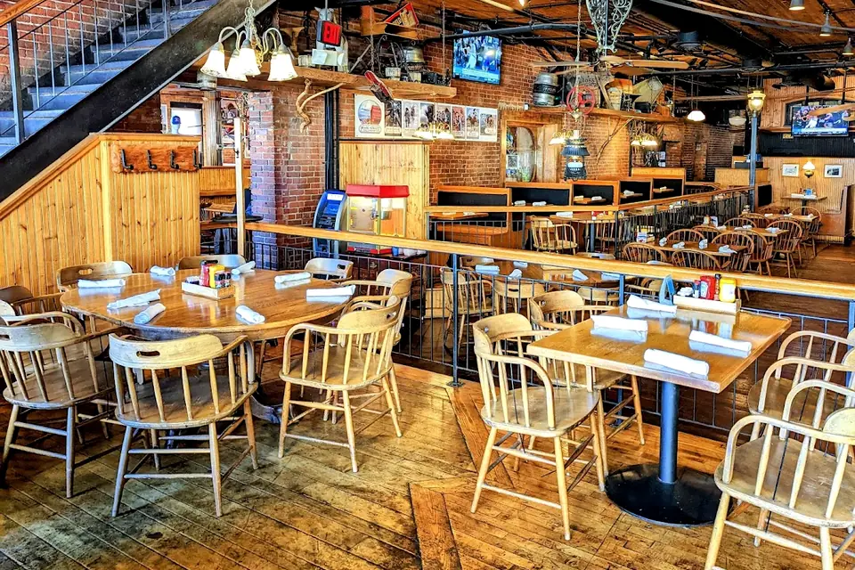 Pearl Street Grill & Brewery