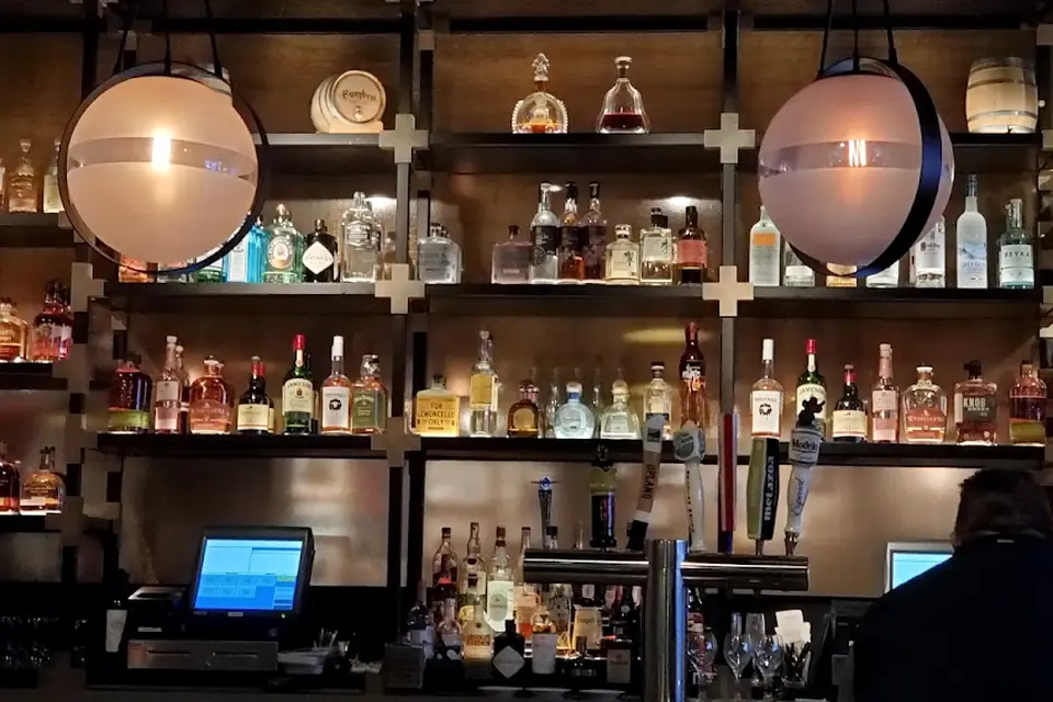 Conner's Kitchen + Bar