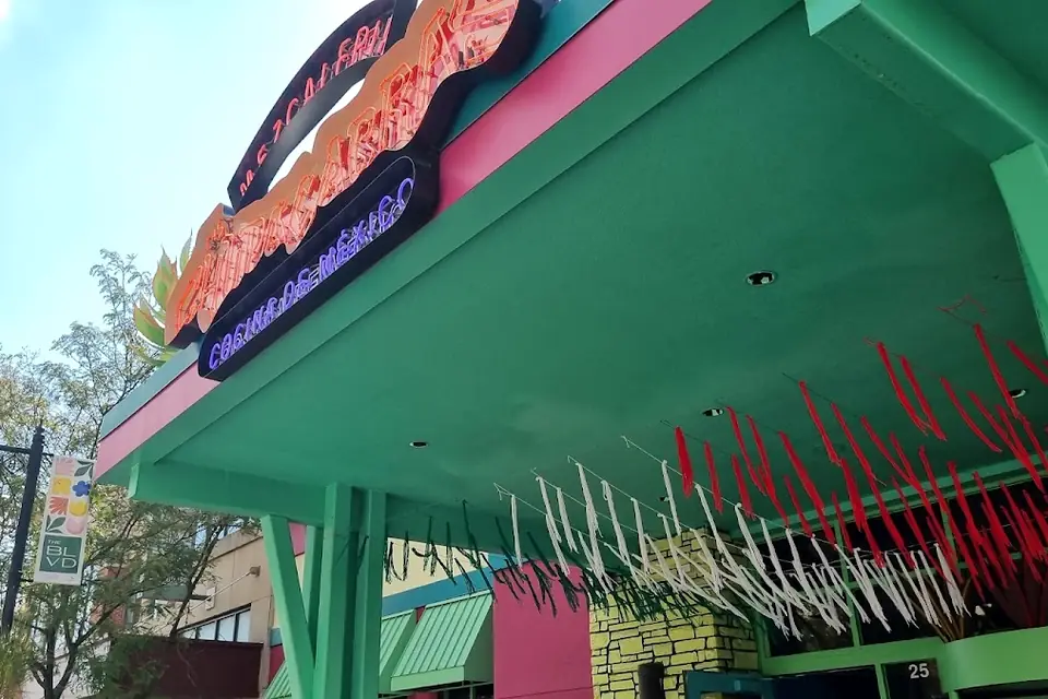 Mezcaleria Las Chupacabres 25 The Blvd Richmond Heights, MO 63117